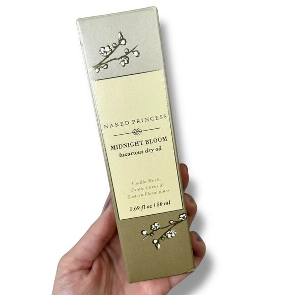 Naked Princess New Midnight Bloom Vanilla Musk Luxurious Dry Body Oil Spray - Picture 3 of 5